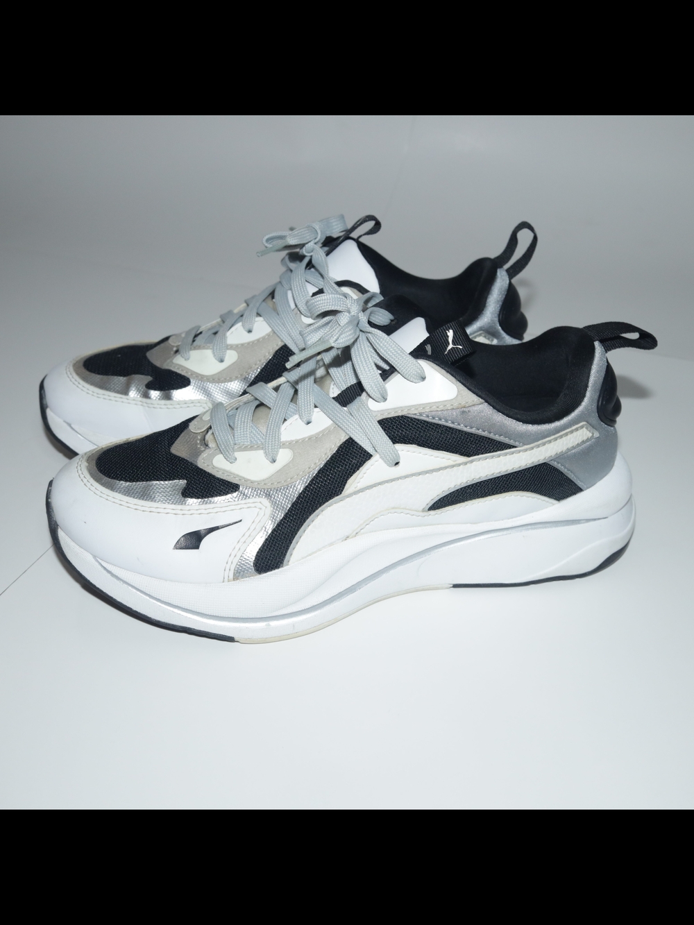 Puma White, Black & Silver Platform Sneaker Women's Rs-Curve Glow Size 8.5